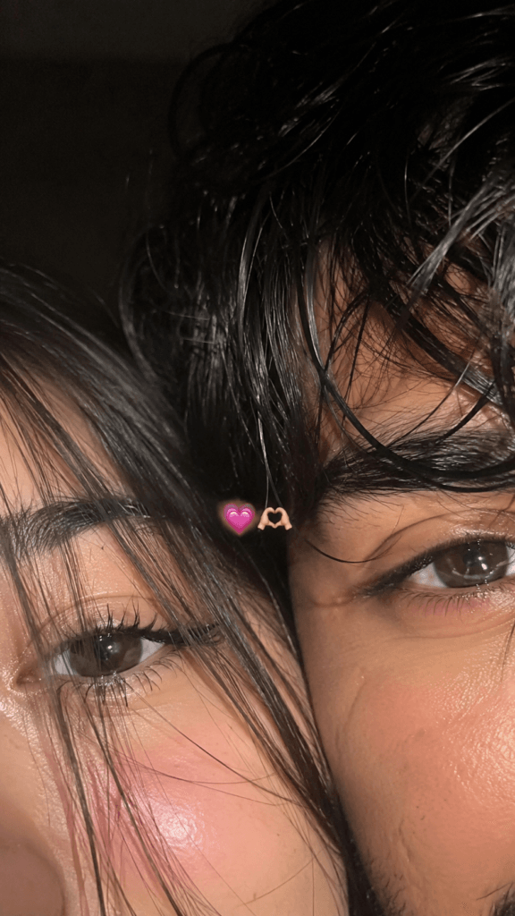 Couple Eyes ai photo prompt 